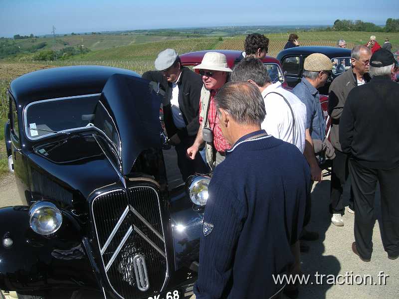 2011_CVAAM_35ans_15_Domaine_Viticole (3).JPG - 35 Ans du CVAAM, sortie dans le Doubs et le Jura, du 26 Avril au 1er Mai 2011, Le Domaine Viticole de la Pinte à Arbois